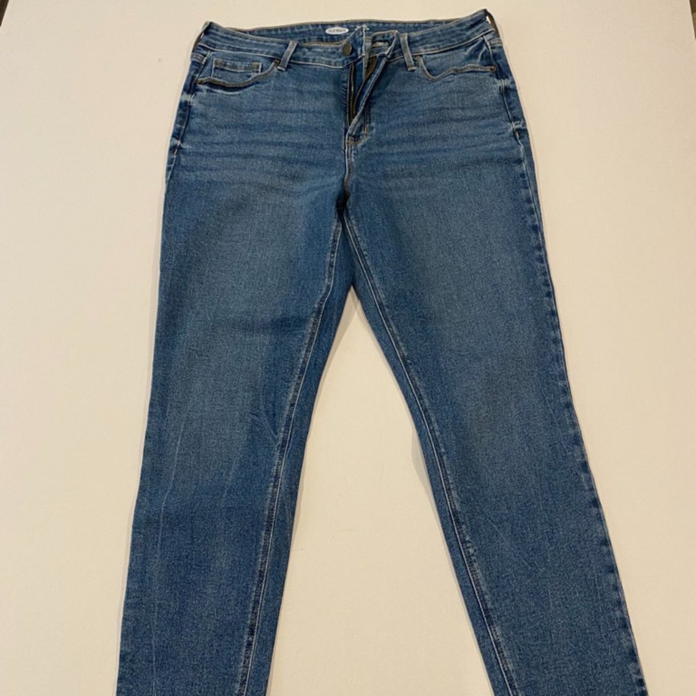 NWOT Old Navy Super Skinny High Rise 12